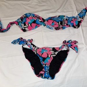Strapless bikini